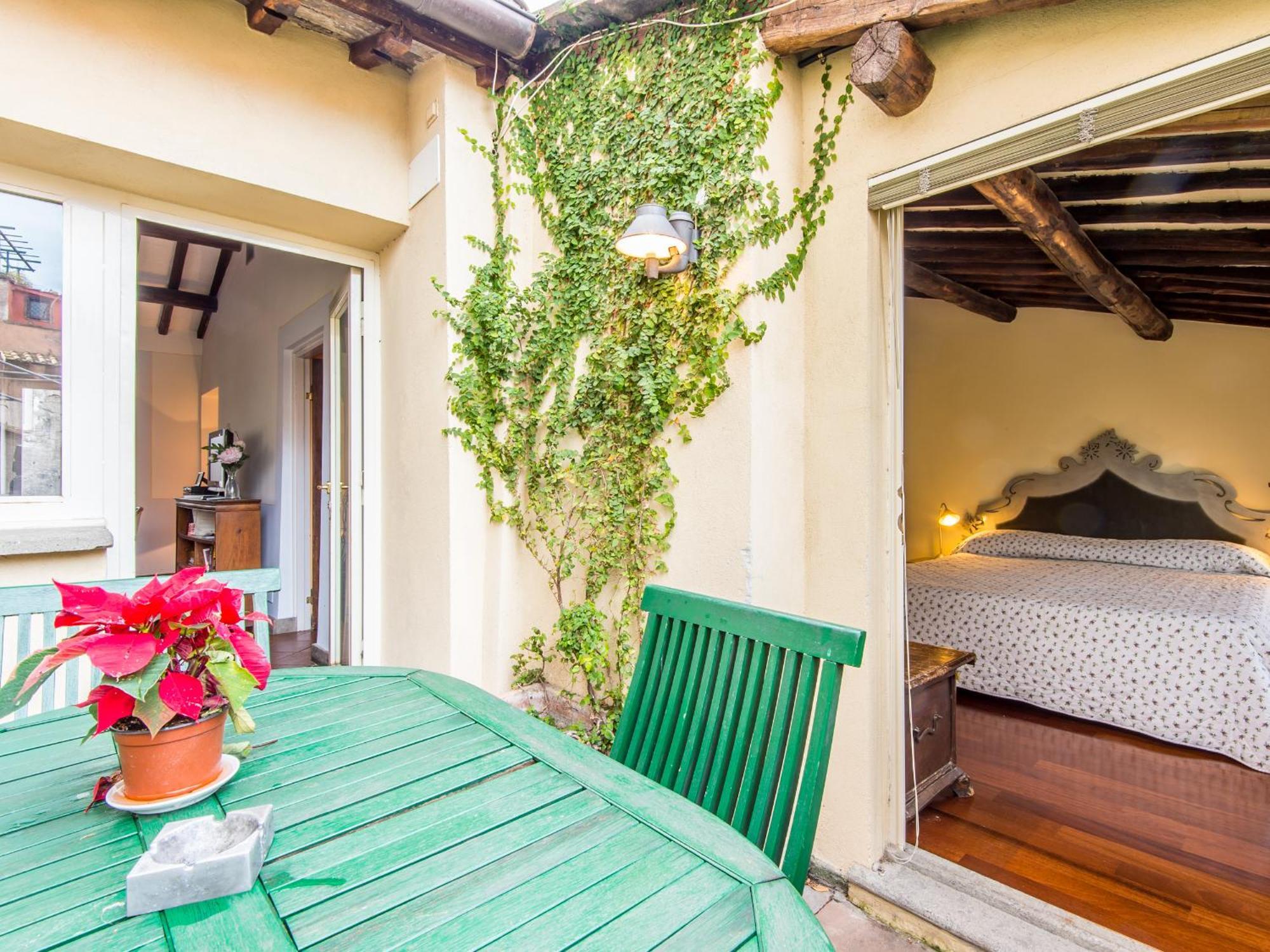 Апартаменты Campo De Fiori Luxury House Рим Экстерьер фото
